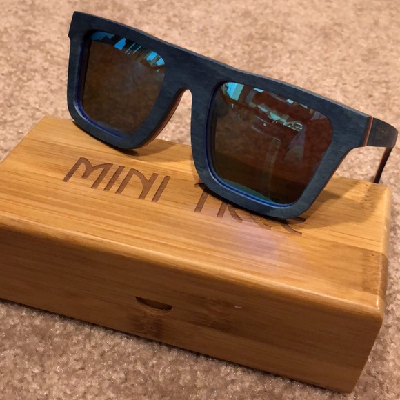 Mini Tree wooden sunglasses with case - Picture 6 of 12